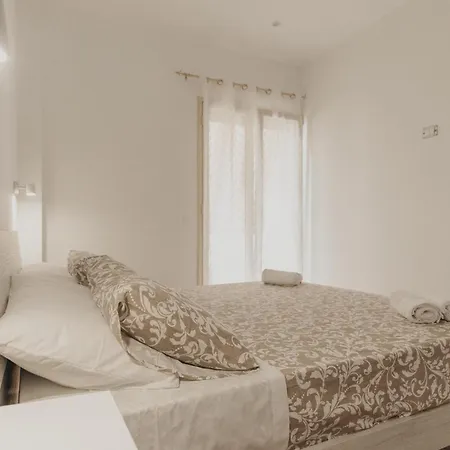 Nicuzza Apartment Cefalu Exterior photo